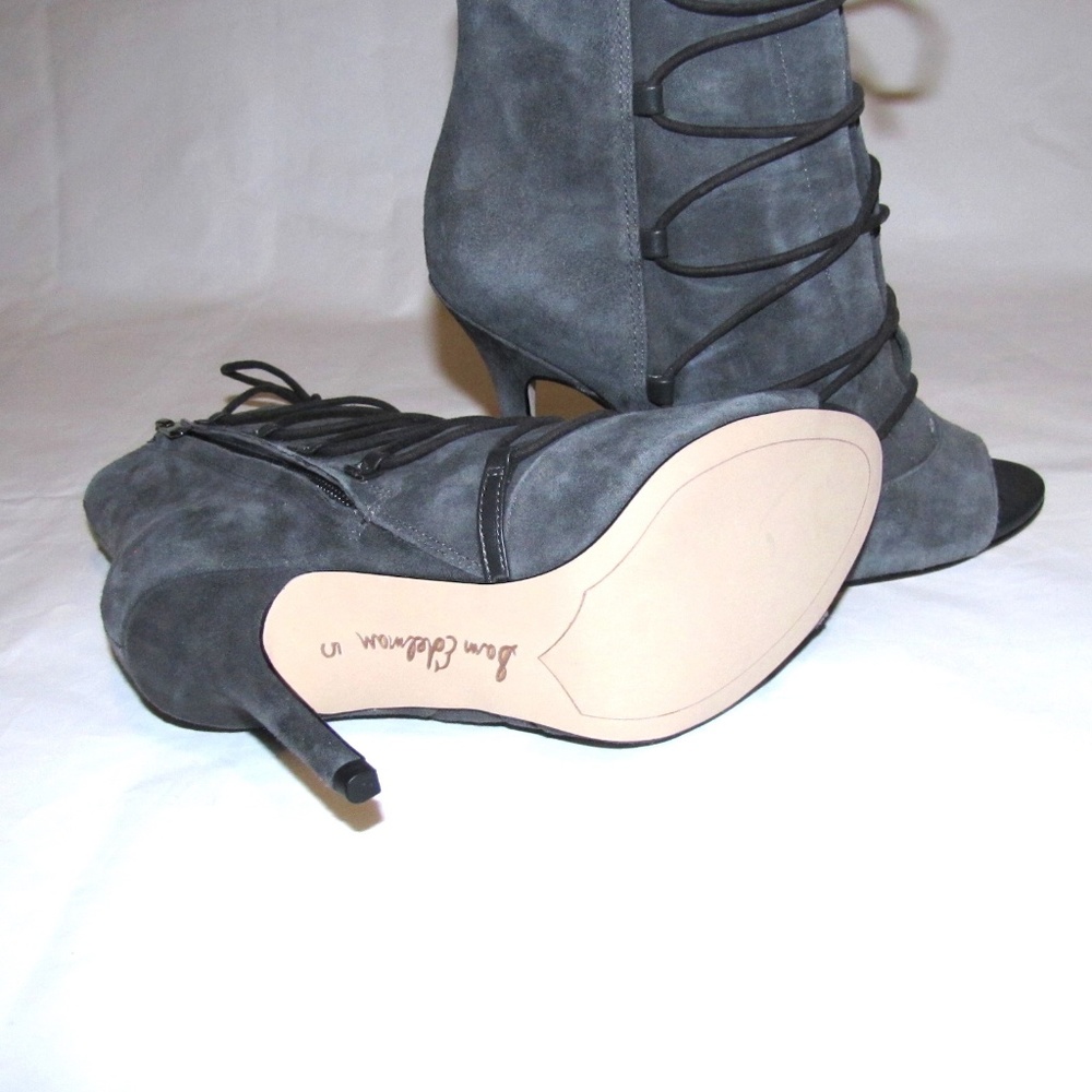 NIB Sam Edelman Asher 5 Gray Suede Lace Up Bootie - Picture 4 of 7